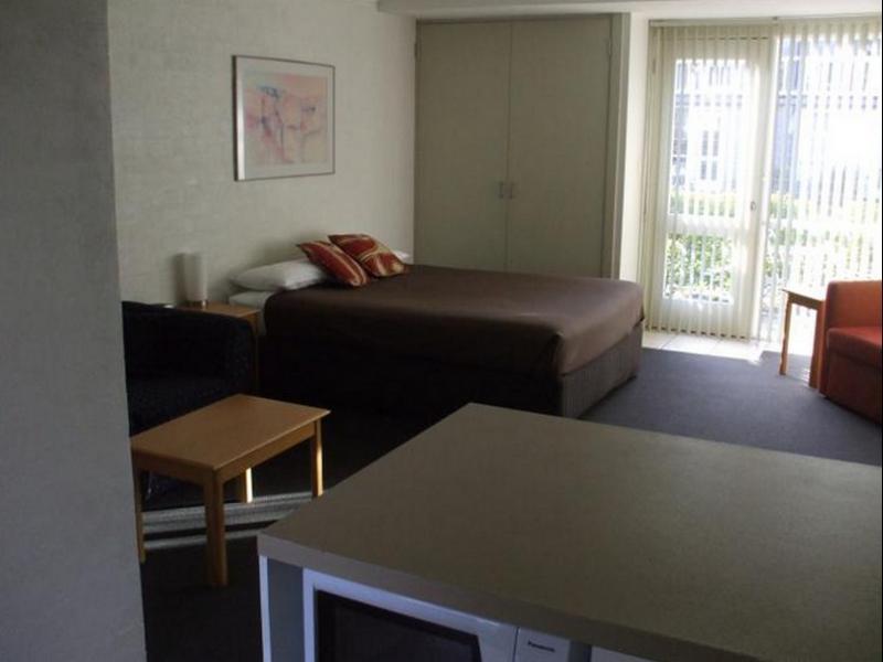 Summer East Apartments Orange Luaran gambar