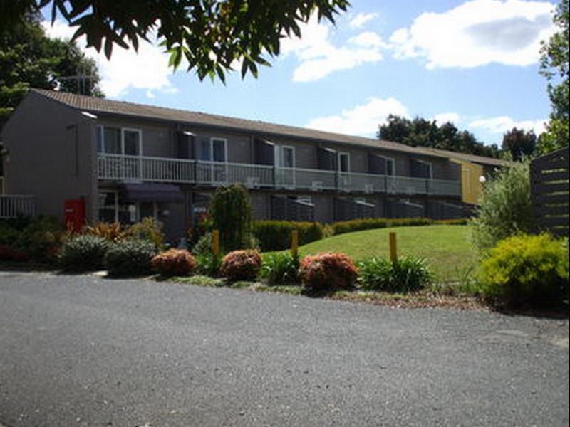 Summer East Apartments Orange Luaran gambar